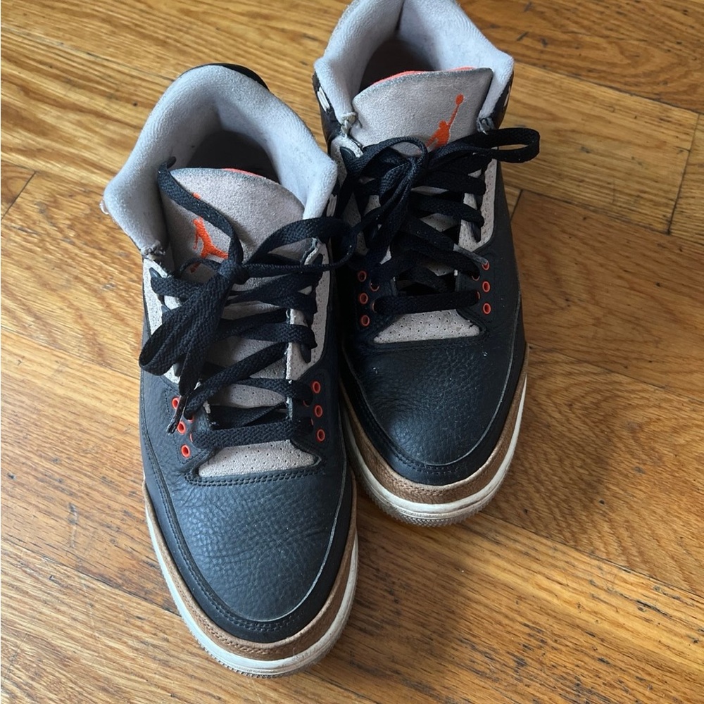 Jordan Black and Tan Men's Sneakers